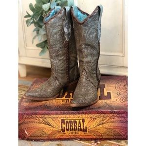 Ladies Corral cowboy boots